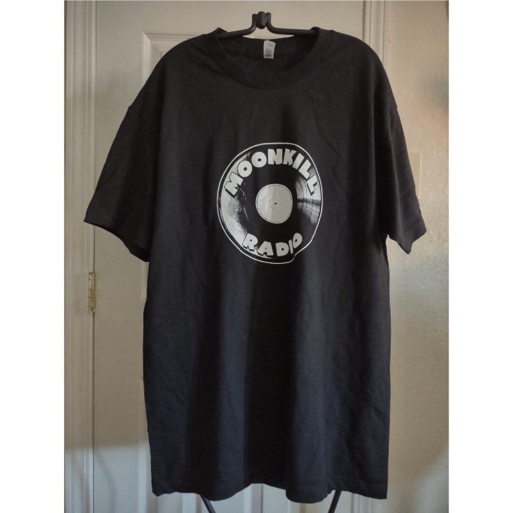 Alstyle men's graphic T-shirt